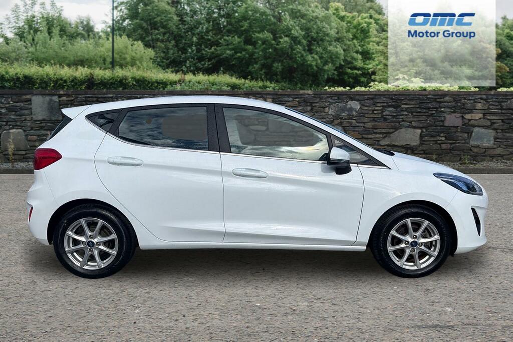 Ford Fiesta 1.1 Zetec White #6
