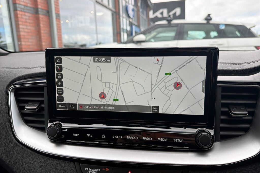 Kia Xceed 1.5T Gdi Isg 138 2 White #18