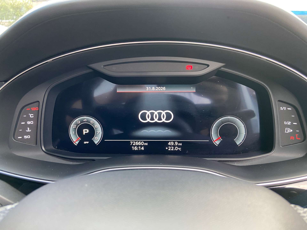 Audi Q7 S Line White #72