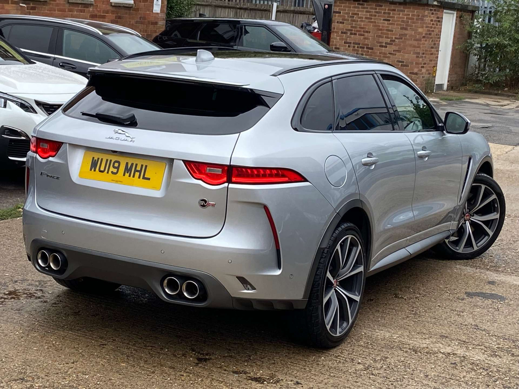 Jaguar F-Pace V8 Svr Suv Quickshift Awd Euro 6 Ss  #3