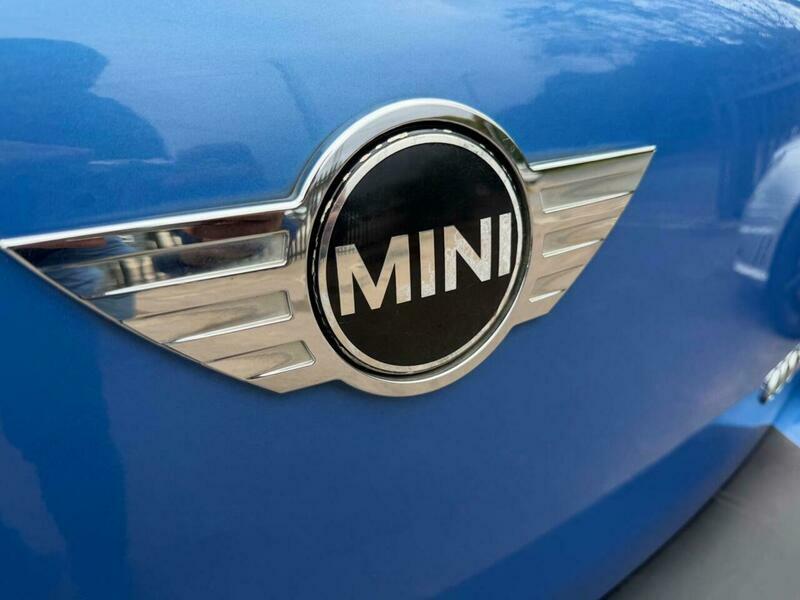 Mini Countryman  Green #25