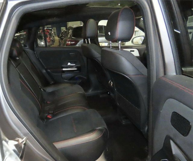 Mercedes-Benz EQA Eqa 300 66.5Kwh Amg Line Premium Suv Electri Grey #6