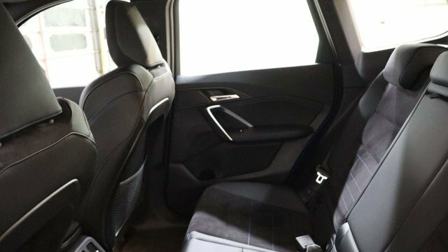 BMW iX1 Edrive20 M Sport Blue #10