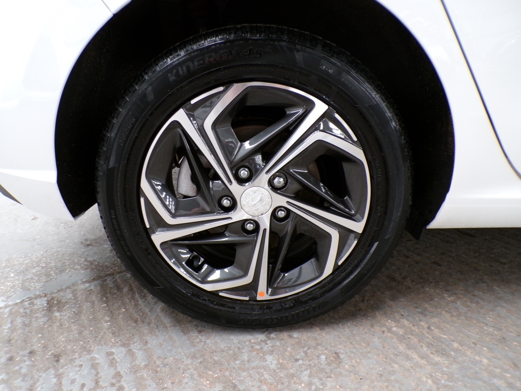 Hyundai I30 #10