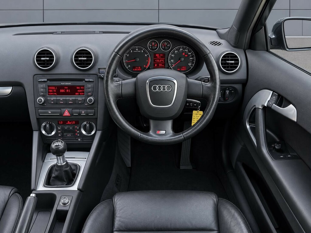 Audi A3 Hatchback 2.0 Tdi Se Sportback 200808 Red #11