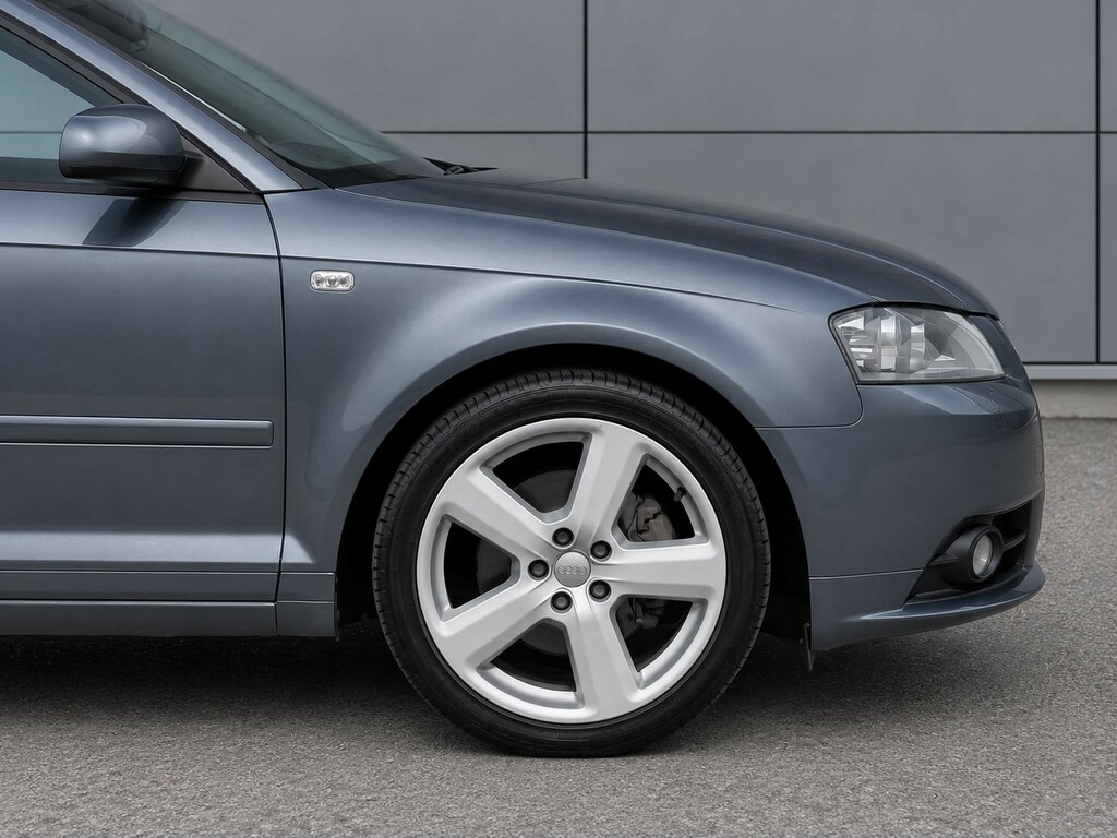 Audi A3 Hatchback 2.0 Tdi Se Sportback 200808 Red #9