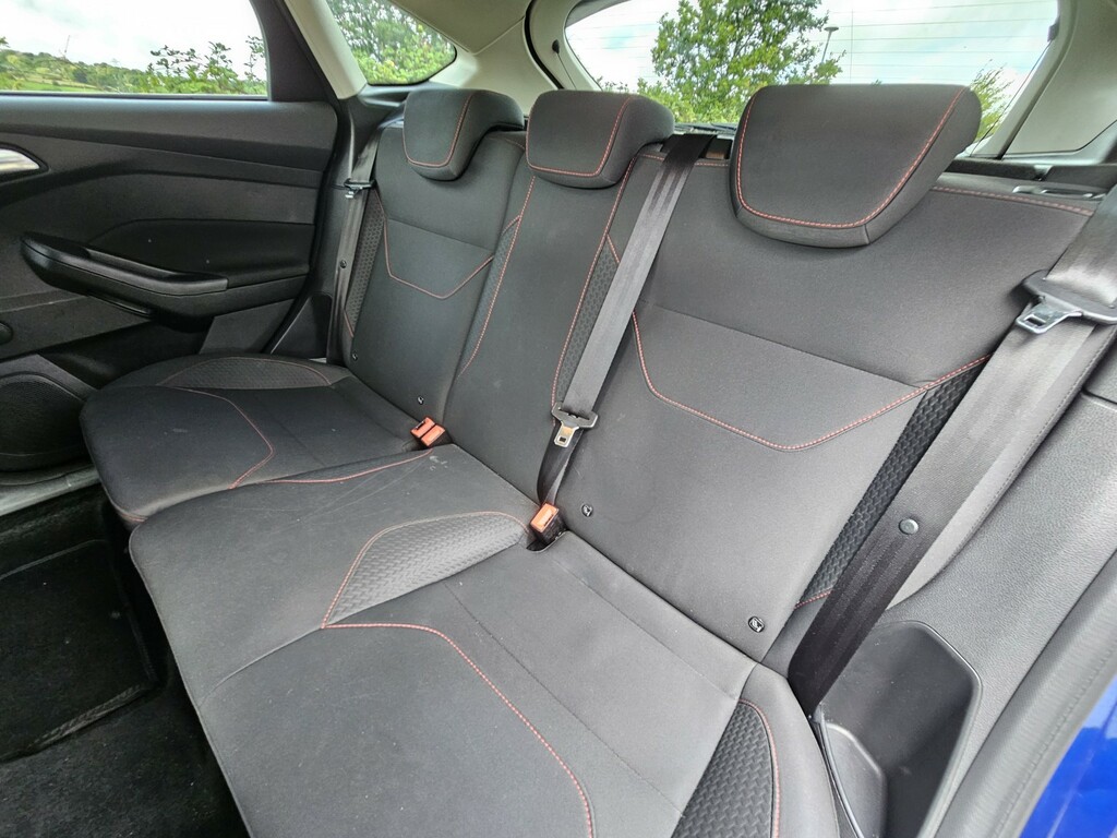 Ford Focus 1.5 Tdci Zetec S Blue #5