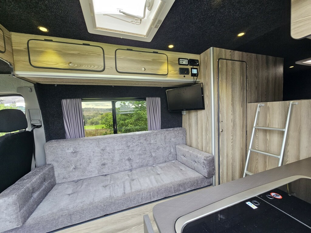 Mercedes-Benz Sprinter 2.1 311 Cdi 113 Bhp White #19