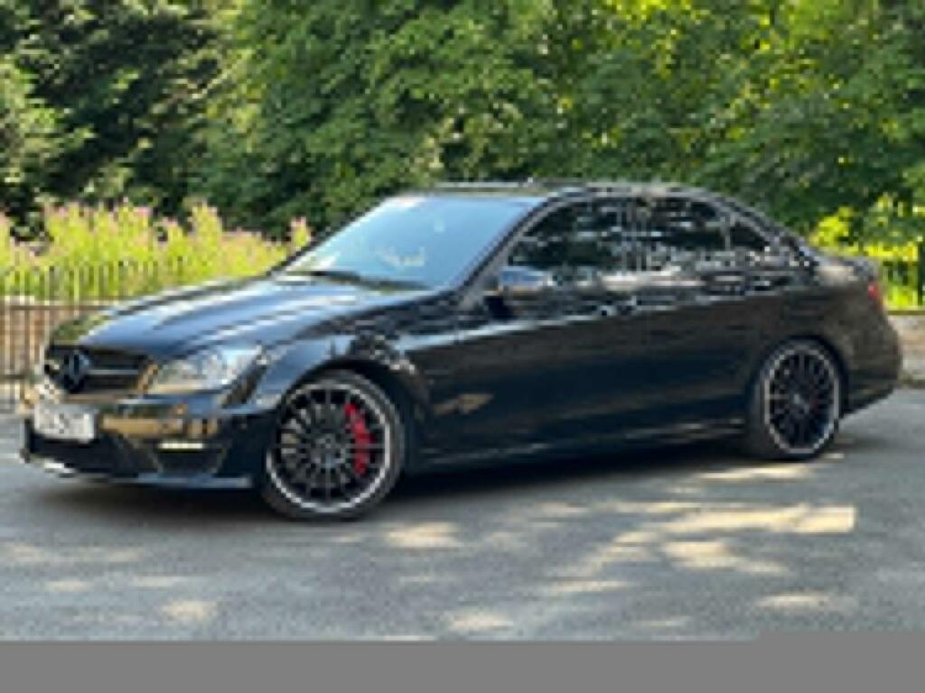 Mercedes-Benz C Class Saloon 6.3 C63 V8 Amg 2013 Black
