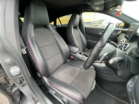 Mercedes-Benz CLA Class Amg Line White #19