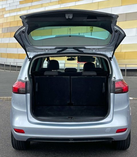 Vauxhall Zafira Exclusiv Silver #35