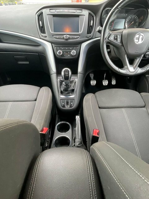 Vauxhall Zafira Exclusiv Silver #17