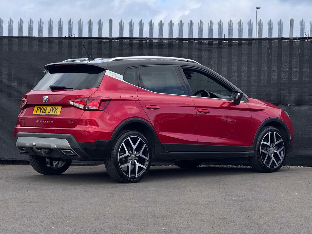 Seat Arona Fr Sport Red #4