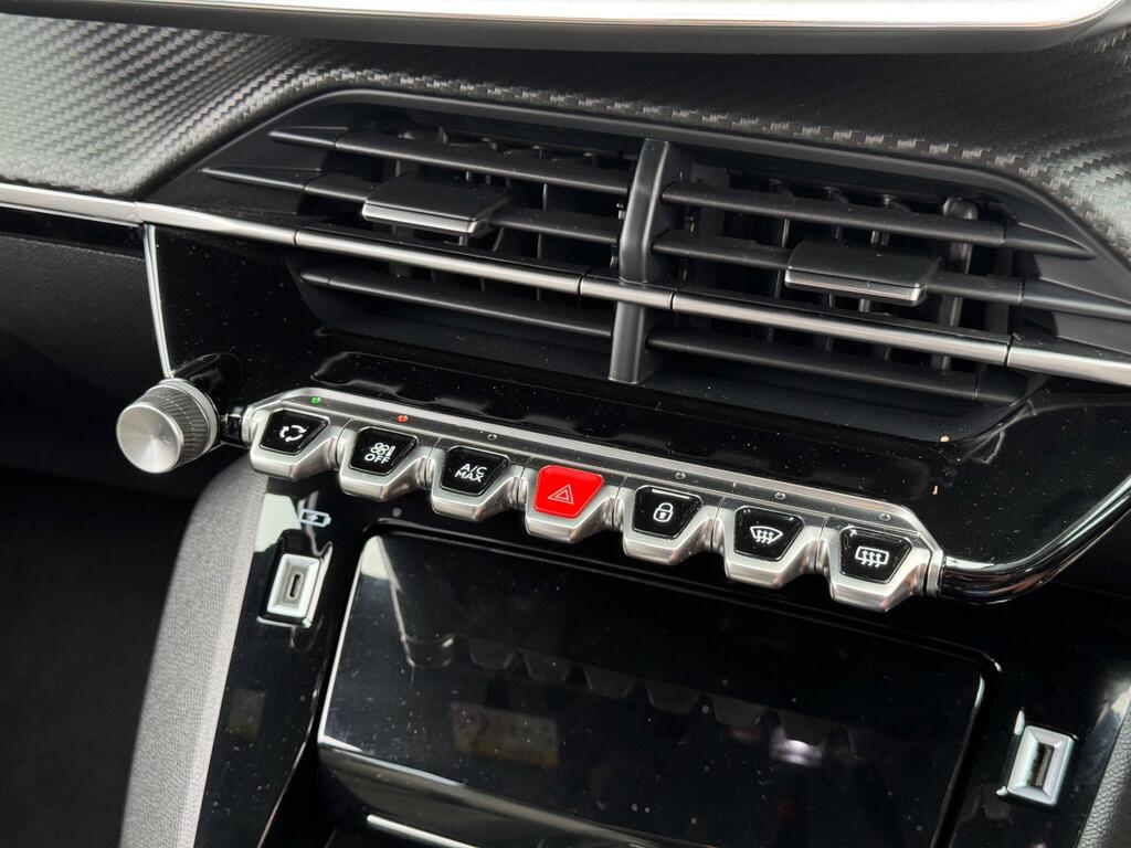 Peugeot e-2008 Suv Black #22