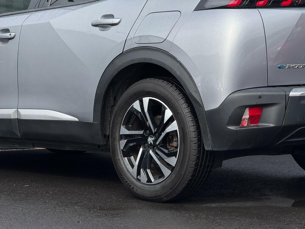 Peugeot e-2008 Suv Black #20