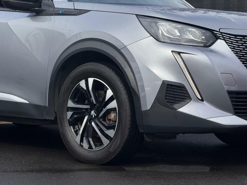 Peugeot e-2008 Suv Black #10