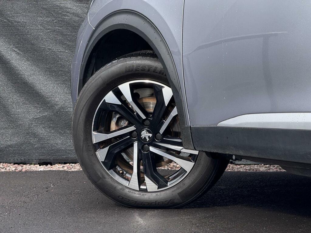 Peugeot e-2008 Suv Black #19