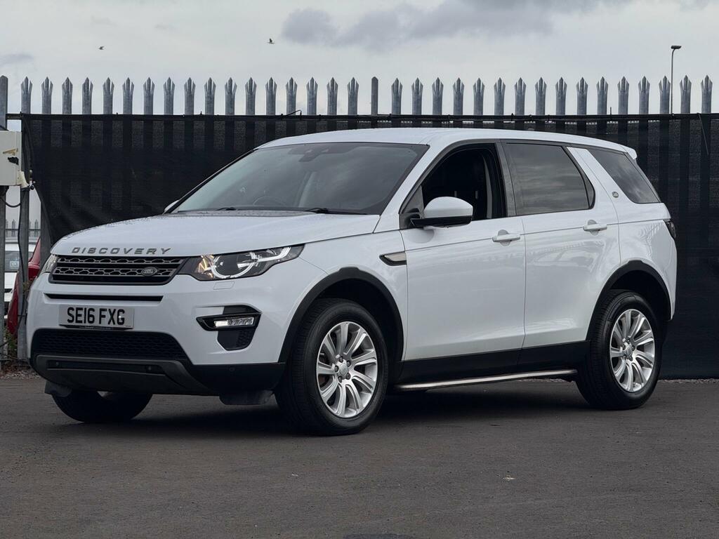 Land Rover Discovery Sport Se Tech White #6