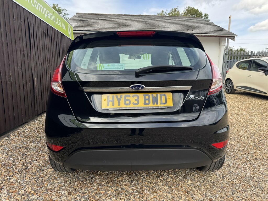 Ford Fiesta Hatchback 1.3 Zetec 2013 HY63BWD Black #5