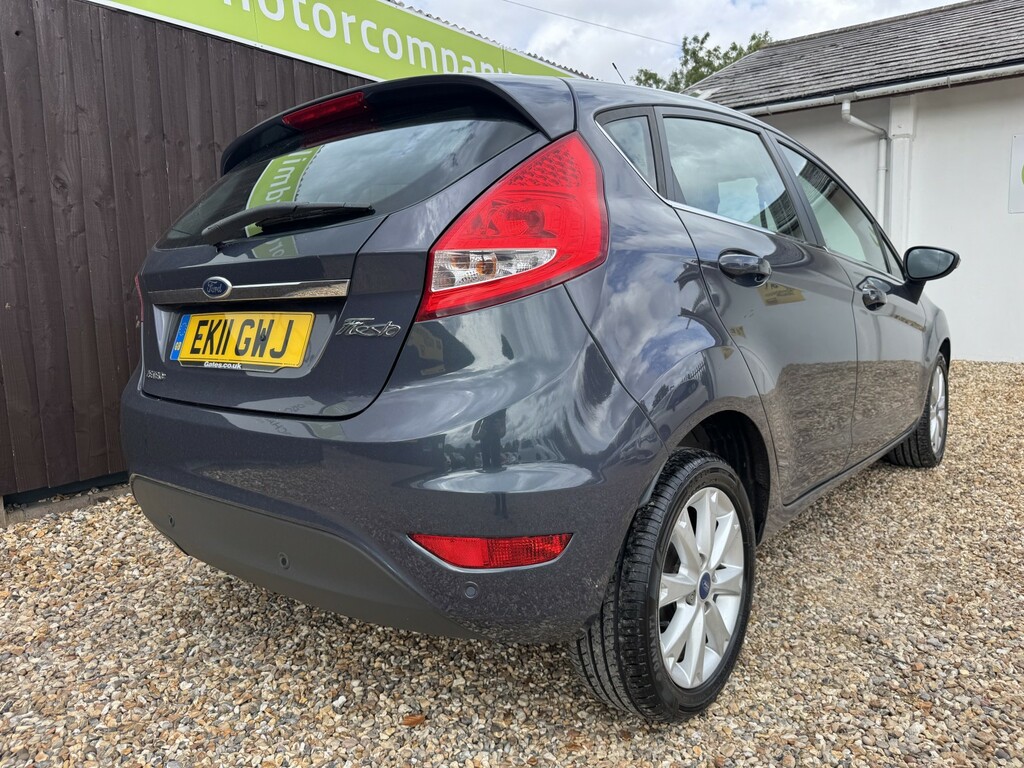 Ford Fiesta Hatchback 1.4 Zetec 2011 Grey #6