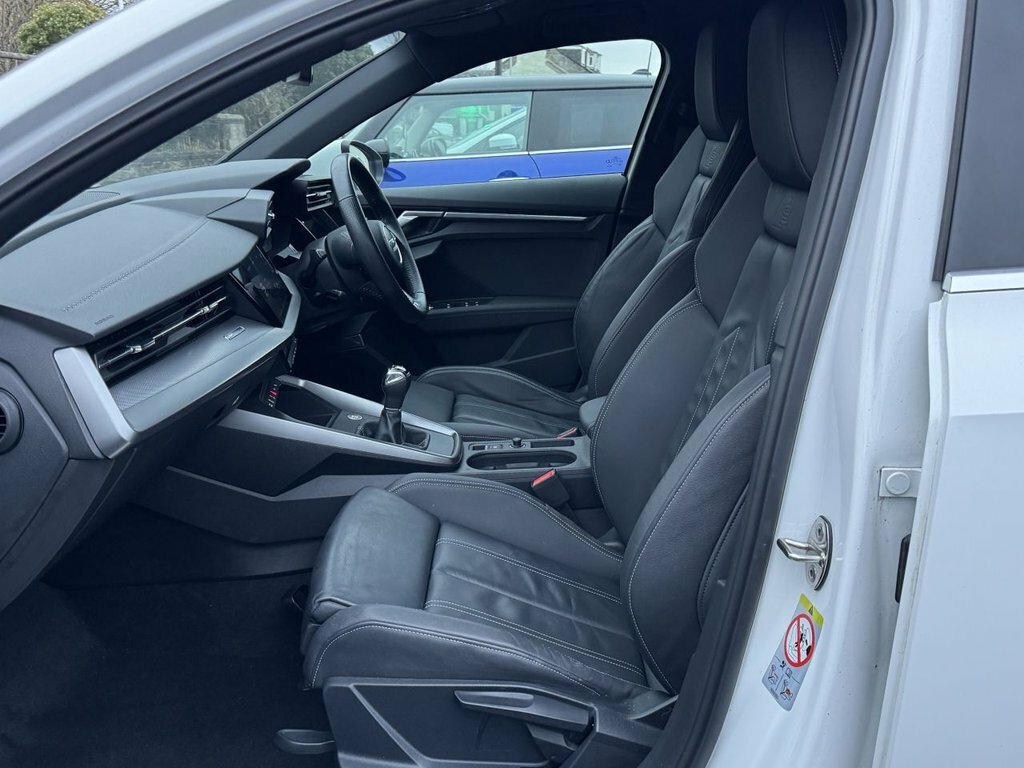 Audi A3 Sportback 35 Tfsi S-line S-tronic - Virtual Cockpi Blue #10