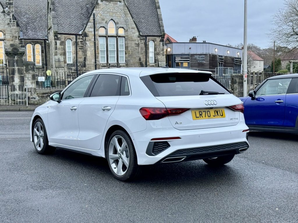 Audi A3 Sportback 35 Tfsi S-line S-tronic - Virtual Cockpi Blue #14