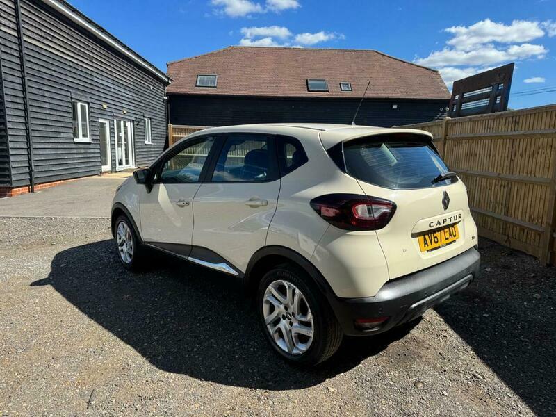 Renault Captur 0.9 Tce Energy Dynamique White #5