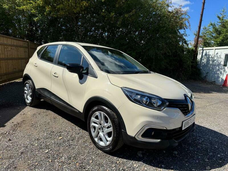 Renault Captur 0.9 Tce Energy Dynamique White #2