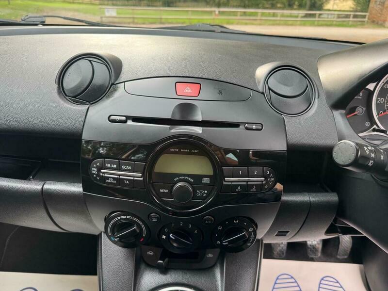 Mazda 2 1.3 Sport Venture Edition 83 Bhp Red #23