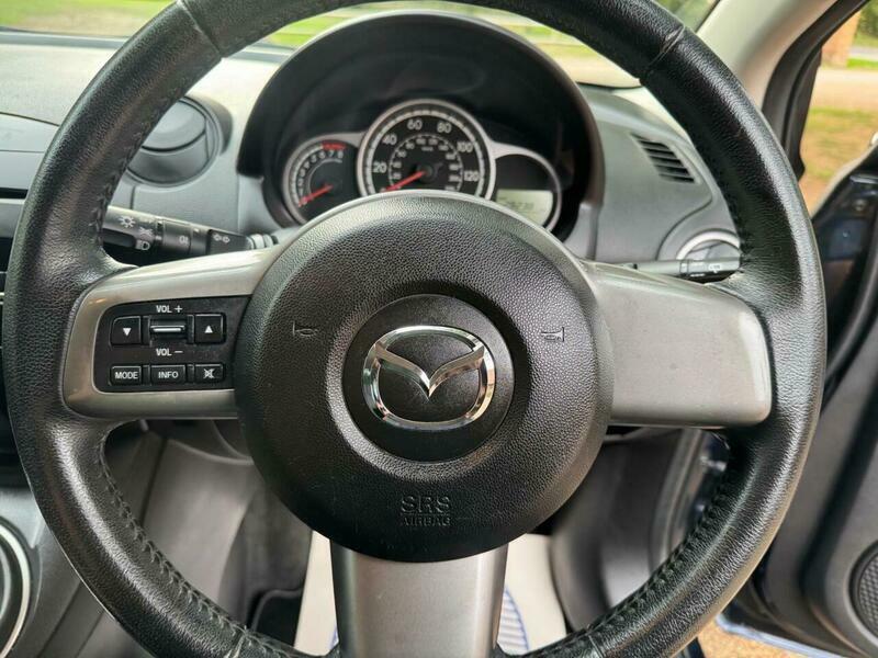 Mazda 2 1.3 Sport Venture Edition 83 Bhp Red #27