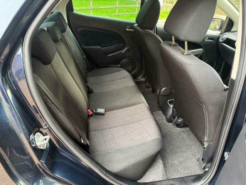 Mazda 2 1.3 Sport Venture Edition 83 Bhp Red #22