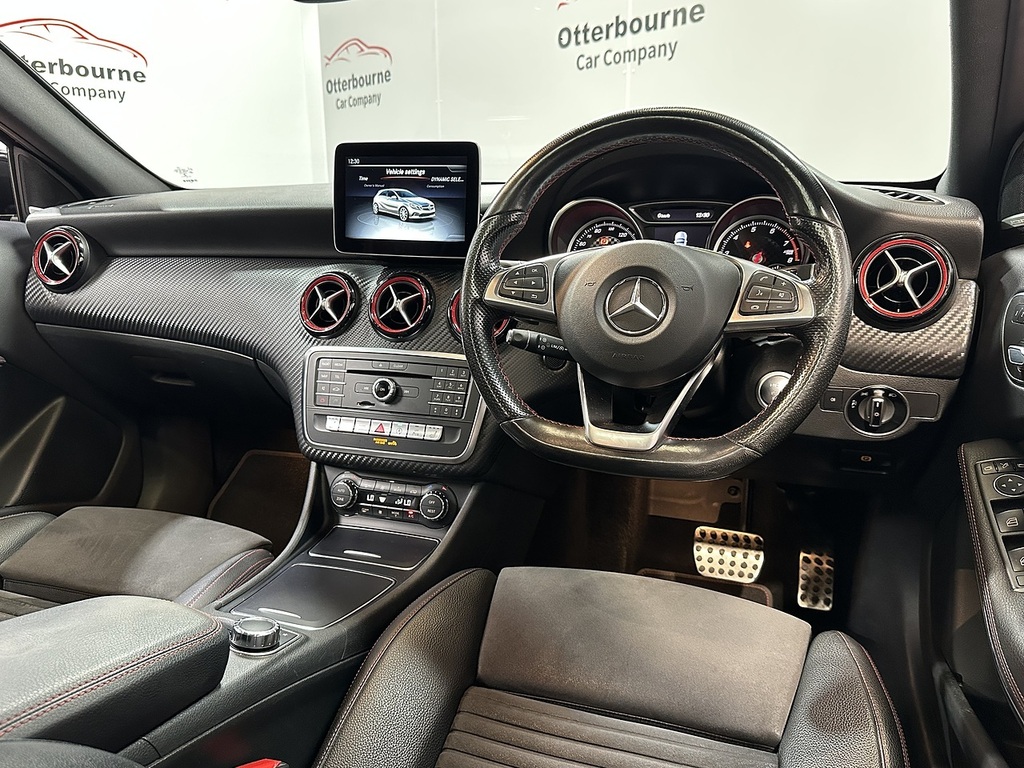 Mercedes-Benz A Class A250 Amg Black #4