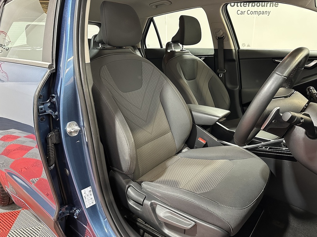 Kia Niro 2 Blue #6