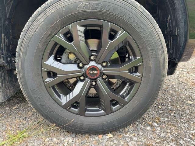 Isuzu D-Max 1.9 V-cross Double Cab 4X4 - 2024 24 Orange #11