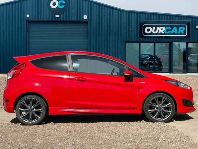 Ford Fiesta 1.0 Titanium 99 Bhp White #2