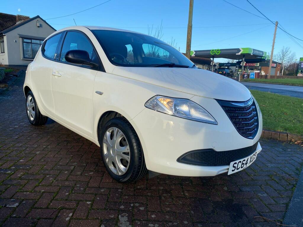 Chrysler Ypsilon 1.2 Se Euro 5 Ss Black #9