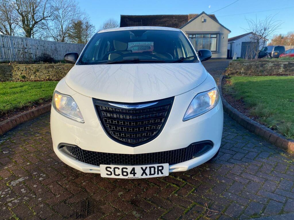 Chrysler Ypsilon 1.2 Se Euro 5 Ss Black #5