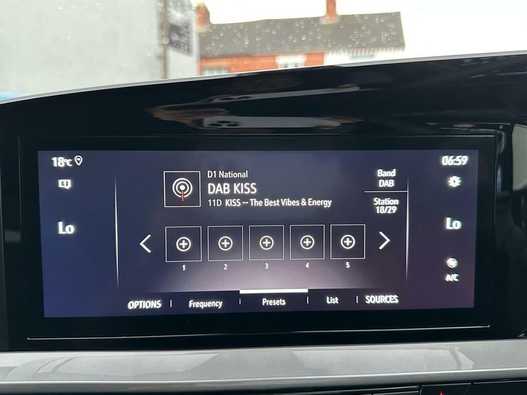 Vauxhall Mokka-e Mokka Ultimate Ev Green #51