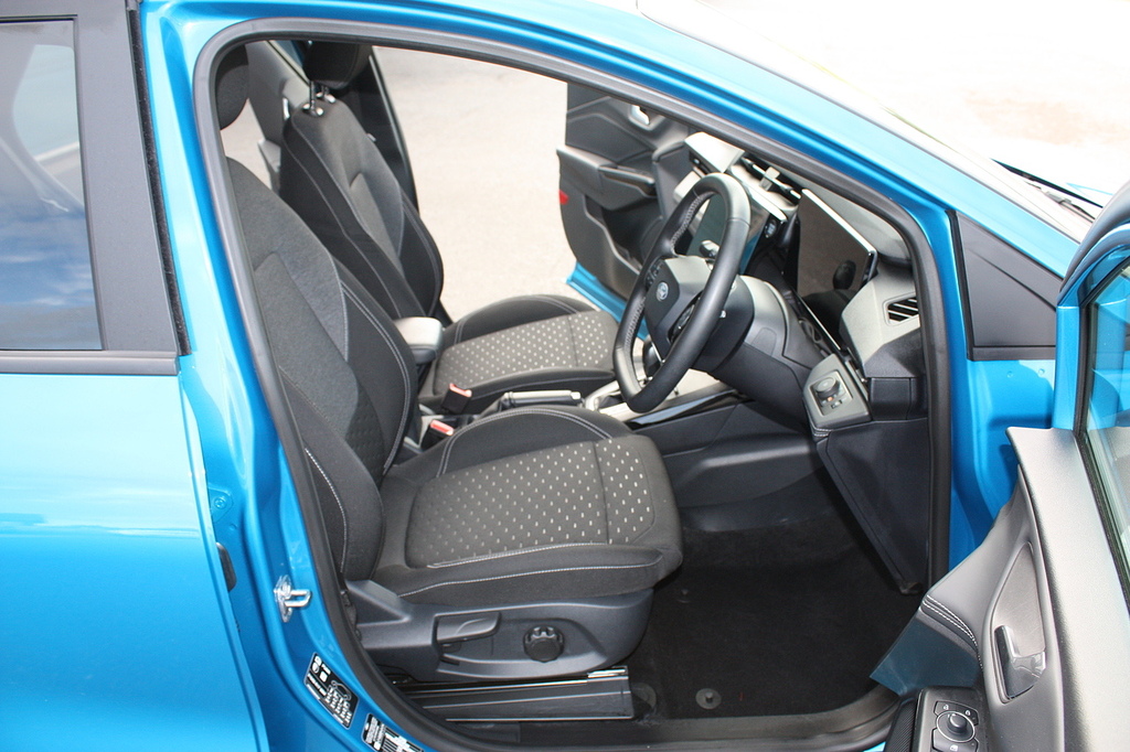 Ford Puma 1.0 T Ecoboost Mhev Titanium WR25AUX Blue #5