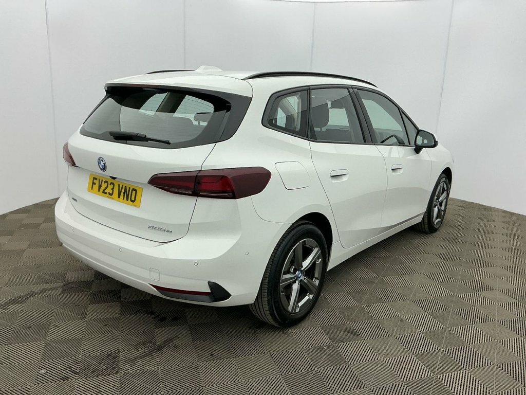 BMW 2 Series Active Tourer 1.5L Sport White #2