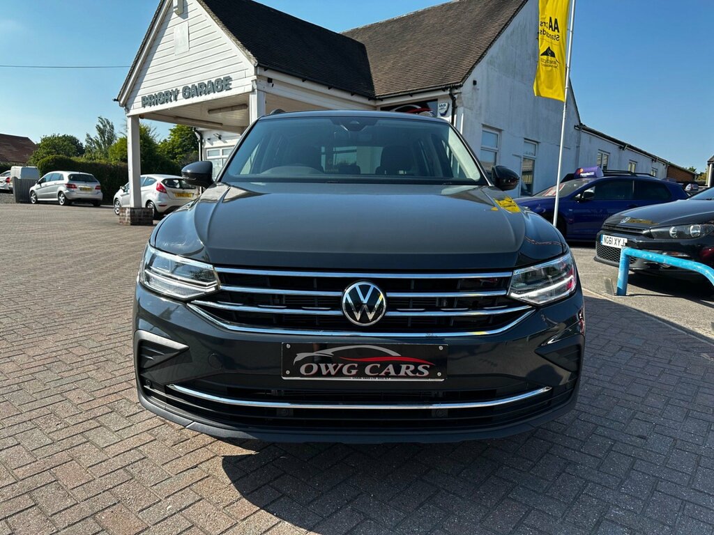 Volkswagen Tiguan 1.5 Tsi 150 Life Dsg Grey #2