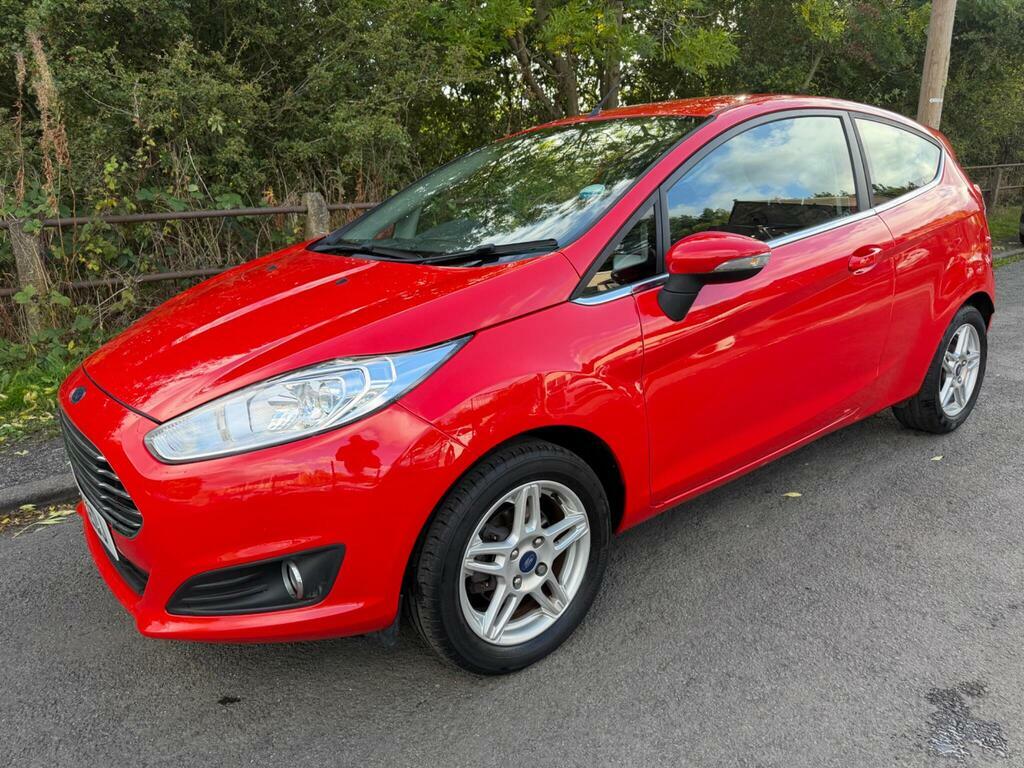 Ford Fiesta 1.25 Zetec Euro 5 Red #4