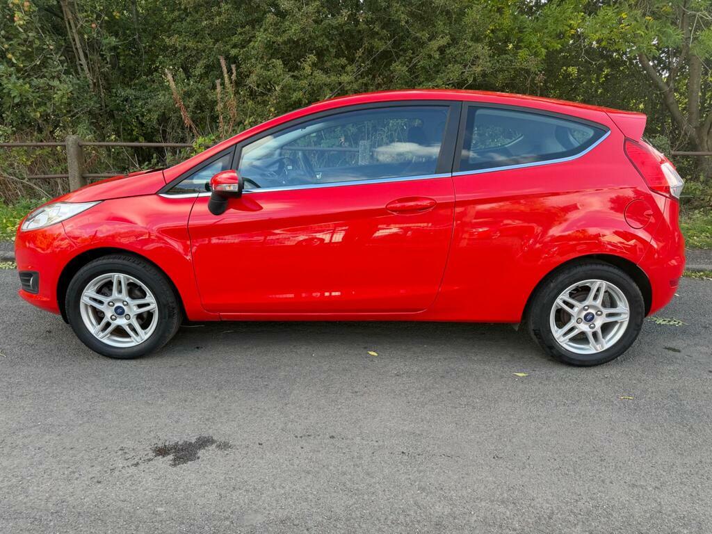 Ford Fiesta 1.25 Zetec Euro 5 Red #5