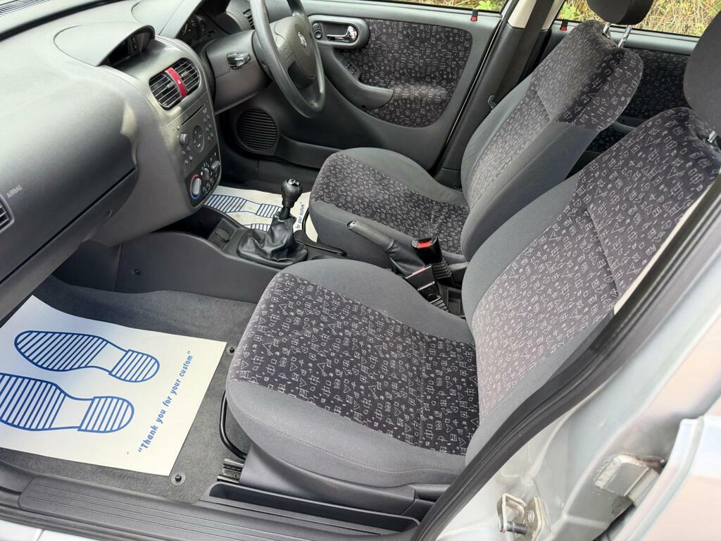 Vauxhall Corsa Hatchback 1.4I Silver #29