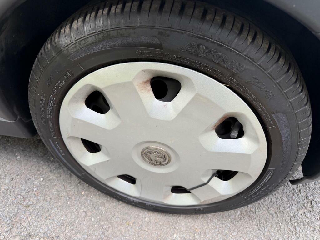 Vauxhall Corsa Hatchback 1.4I Silver #40