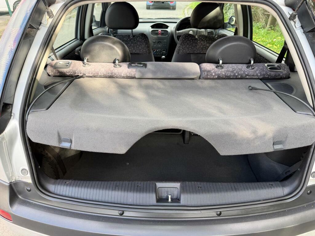 Vauxhall Corsa Hatchback 1.4I Silver #35