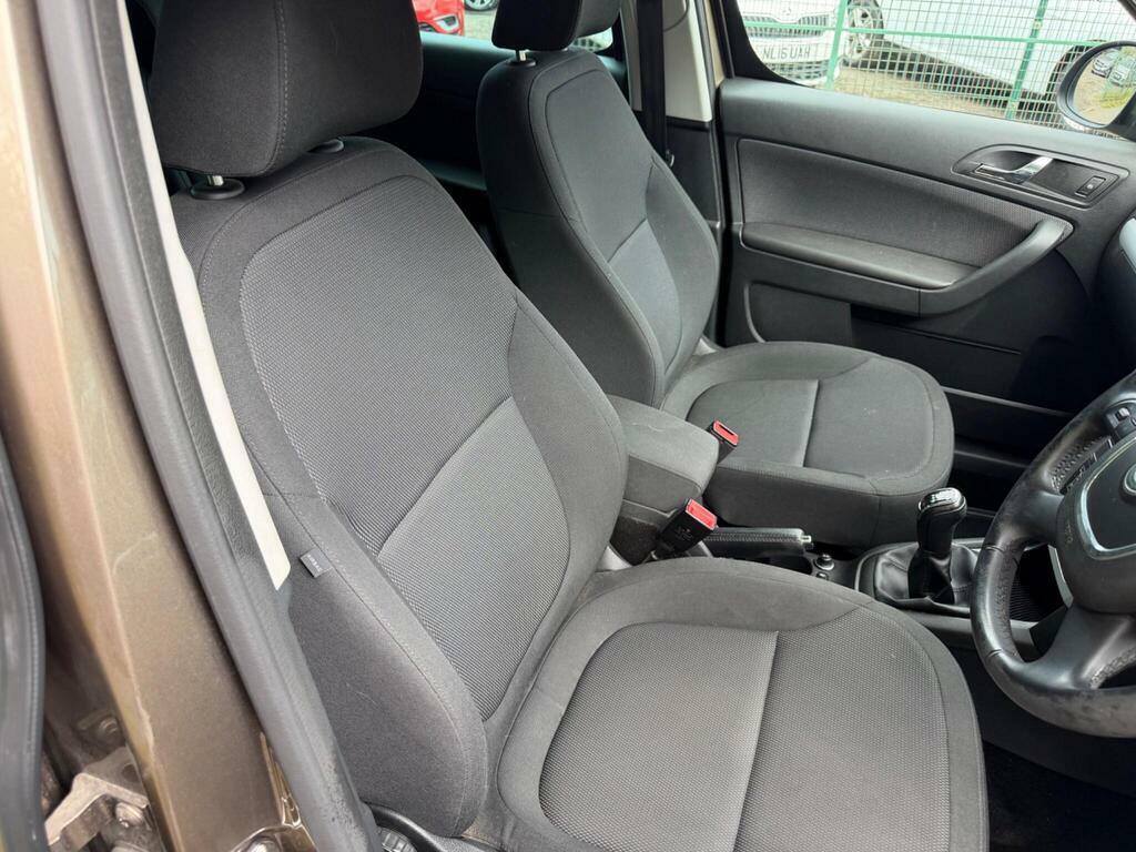Skoda Yeti 1.2 Tsi Se Grey #16