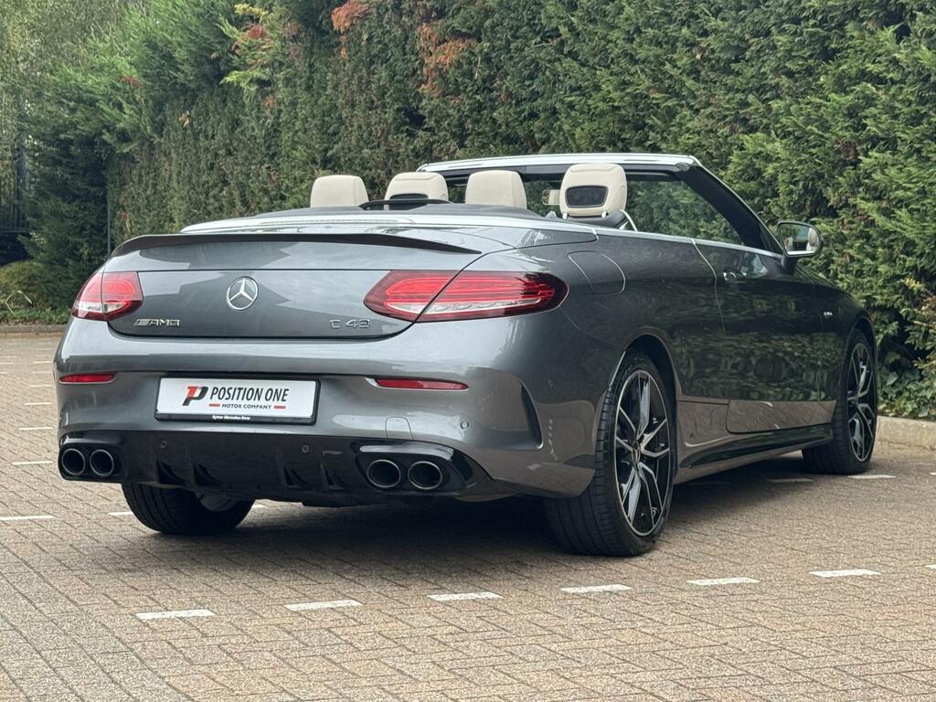 Mercedes-Benz C Class #9