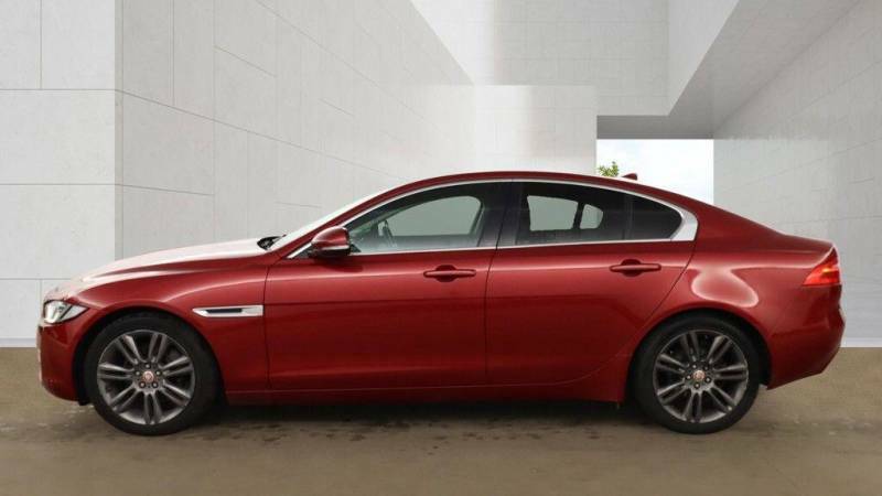 Jaguar XE 2.0D Portfolio Euro 6 Ss Red #6