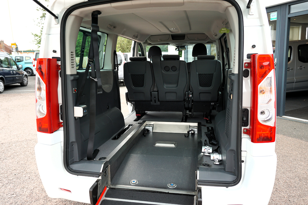 Peugeot Expert Tepee Hdi Tepee Leisure L2, Disabled, Wheelchair Accessi #3